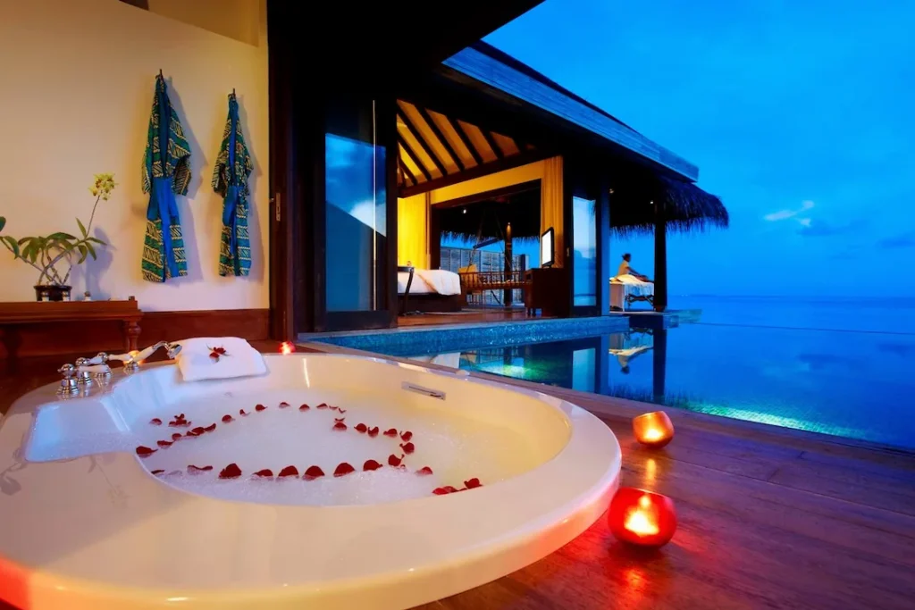 Romantic Resorts in Maldives for Couples Romantic Resorts in Maldives for Couples